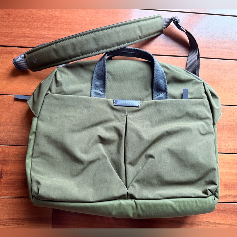 Bellroy Tokyo Olive Green Bag